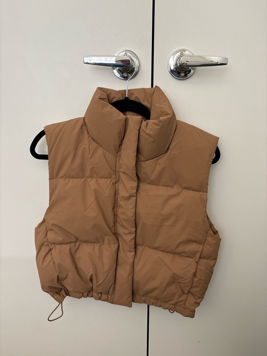 Love Tree Jackets & Blazers - Love Tree Camel/Tan Puffer Vest